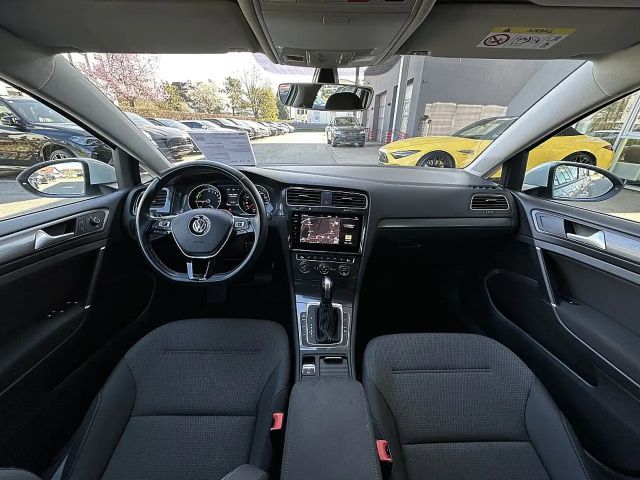 Volkswagen Golf e-Golf