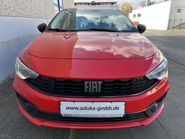 Fiat Tipo RED