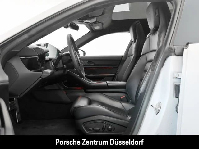 Porsche Taycan Cross Turismo Turbo