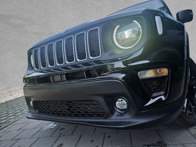 Jeep Renegade 4xe Hybrid Summit