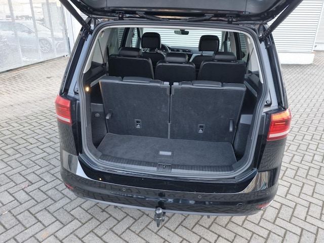 Volkswagen Touran 1.5 TSI DSG