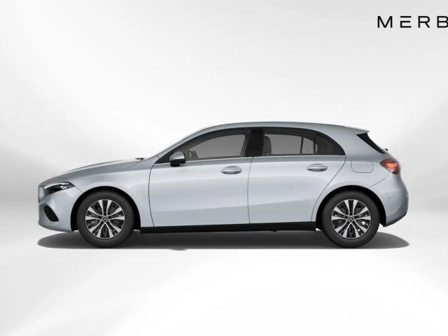 Mercedes-Benz A 180 A 180 d