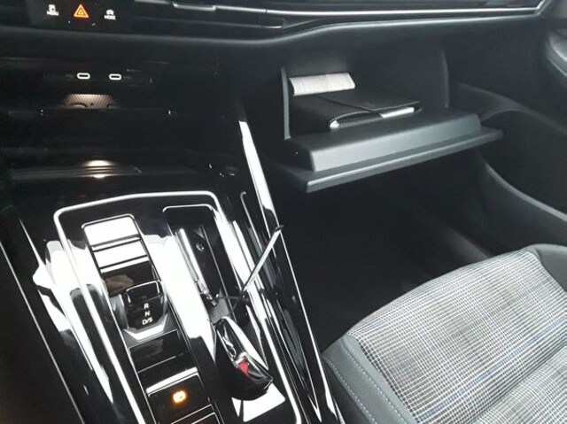 Volkswagen Golf Matrix/CarPlay/Virt/360/ACC/HUD/Kamera