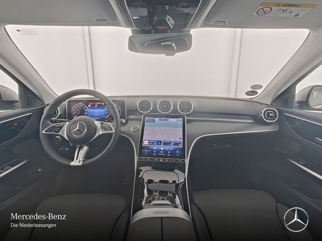 Mercedes-Benz C 180 Sedan