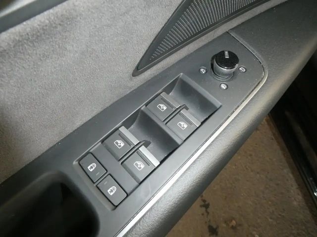 Audi A8 60 TFSI Hybride Lang Quattro