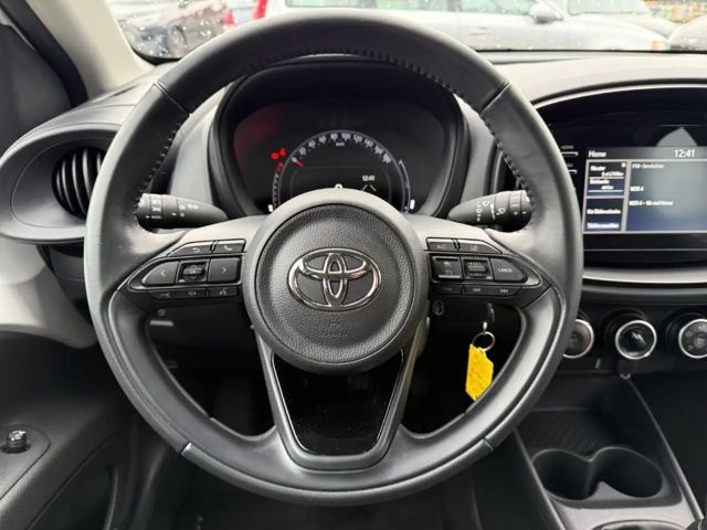 Toyota Aygo X Hatchback Play X-play
