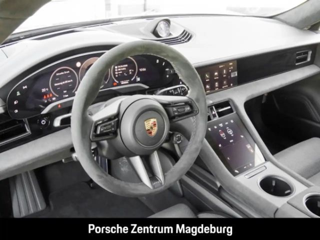 Porsche Taycan GTS Sport Turismo
