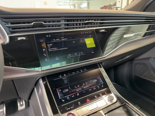 Audi RS Q8 Performance Quattro