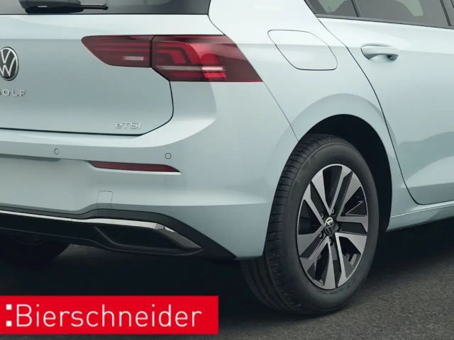 Volkswagen Golf 1.5 eTSI DSG