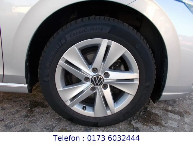 Volkswagen Golf DSG Golf VIII Life Variant