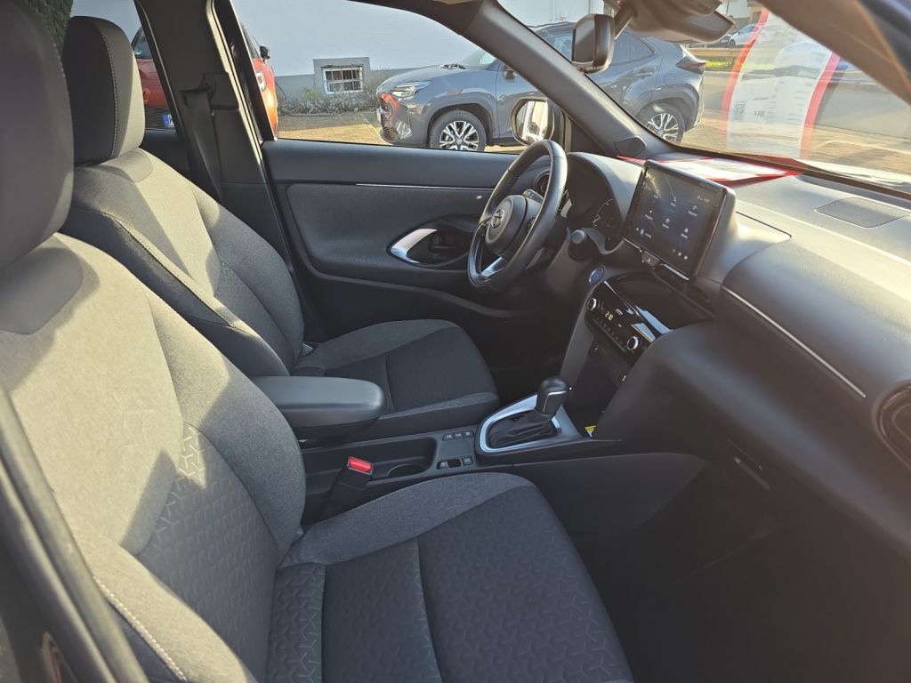 Toyota Yaris Cross 5-deurs Team D