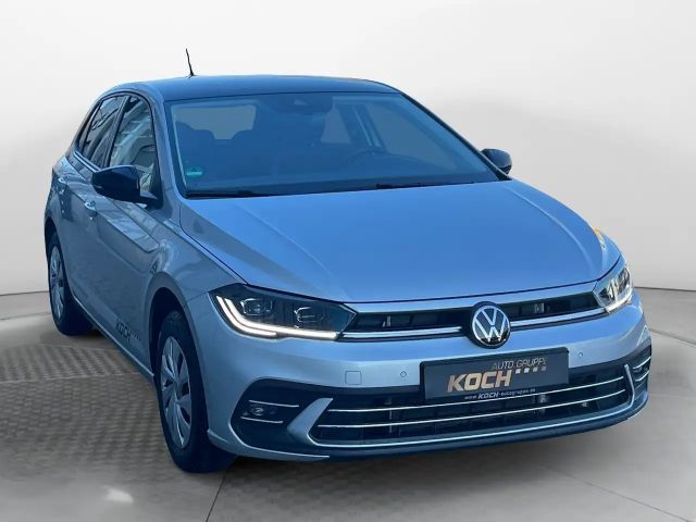 Volkswagen Polo 1.0 TSI DSG Style