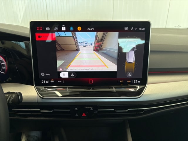 Volkswagen Golf 1.5 TSI Golf VIII