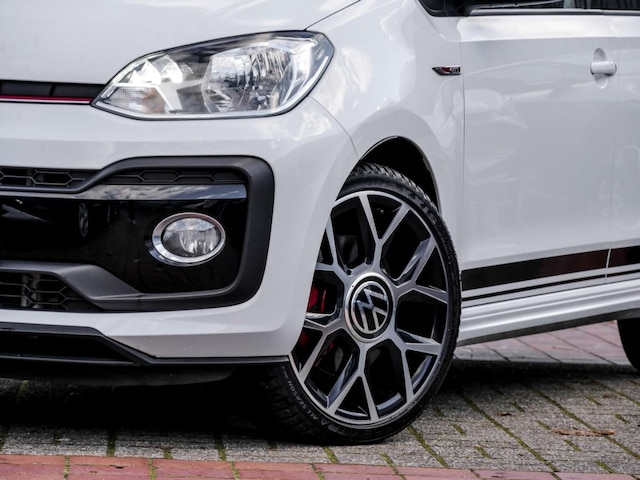 Volkswagen up! GTI