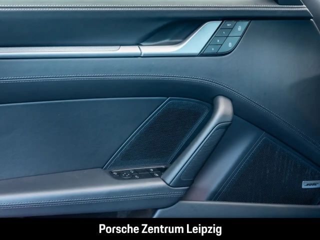 Porsche 992 Carrera Coupé