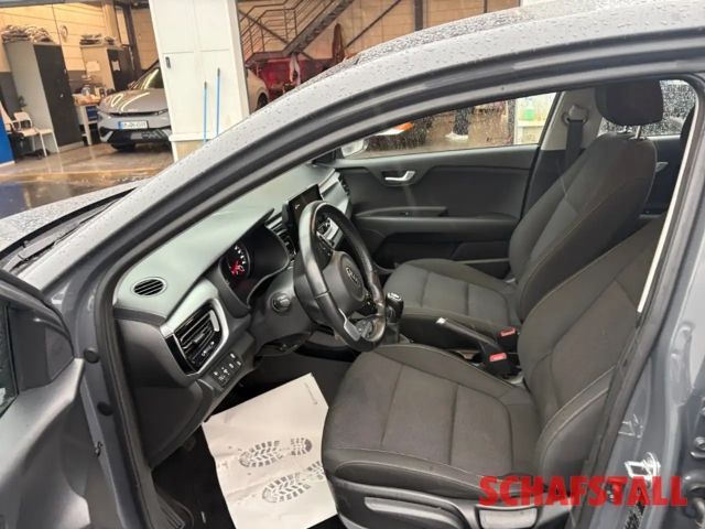 Kia Rio GDi Vision