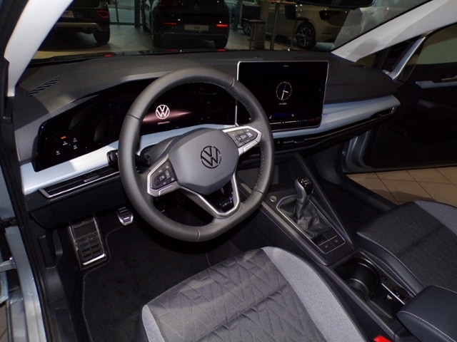 Volkswagen Golf 1.5 TSI Golf VIII Variant