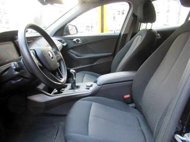 BMW 118 118i Advantage pakket Sedan