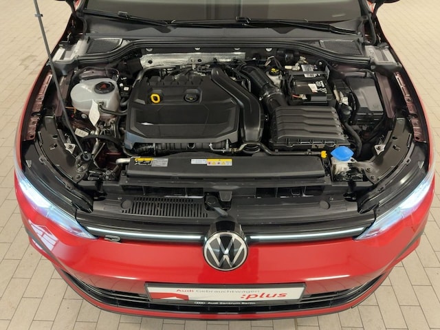 Volkswagen Golf 1.5 eTSI Golf VIII R-Line