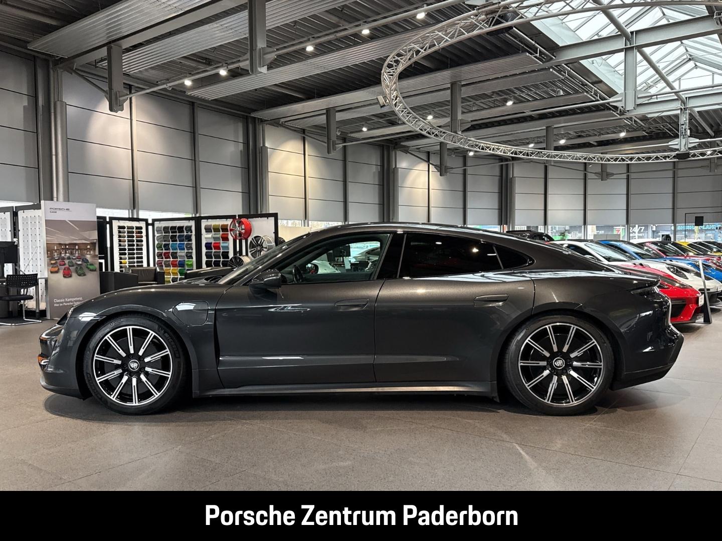 Porsche Taycan InnoDrive Head-Up Luftfederung 20-Zoll