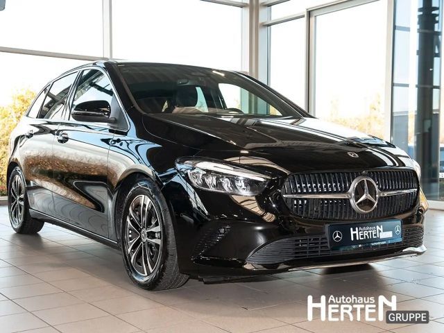 Mercedes-Benz B 200 Progressive Sedan
