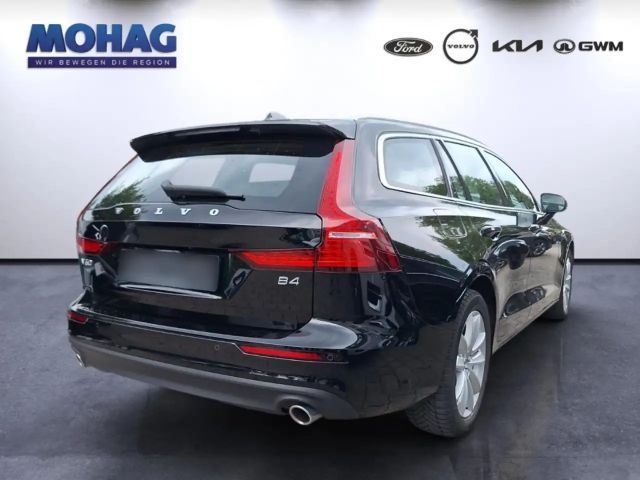 Volvo V60 Momentum