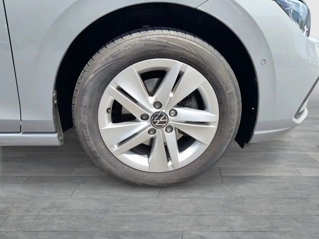 Volkswagen Golf DSG Life