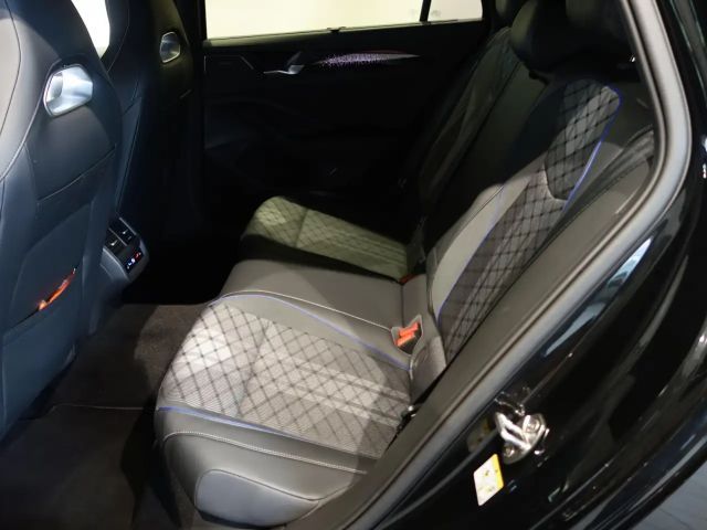 Volkswagen Passat 2.0 TDI DSG R-Line Variant