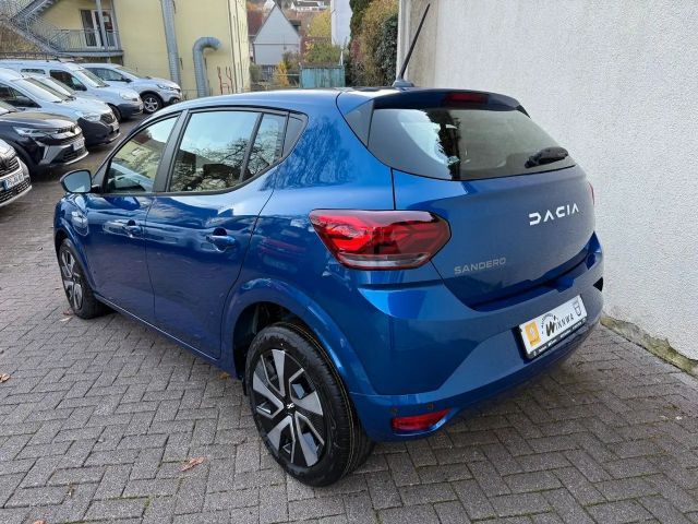 Dacia Sandero TCe 90