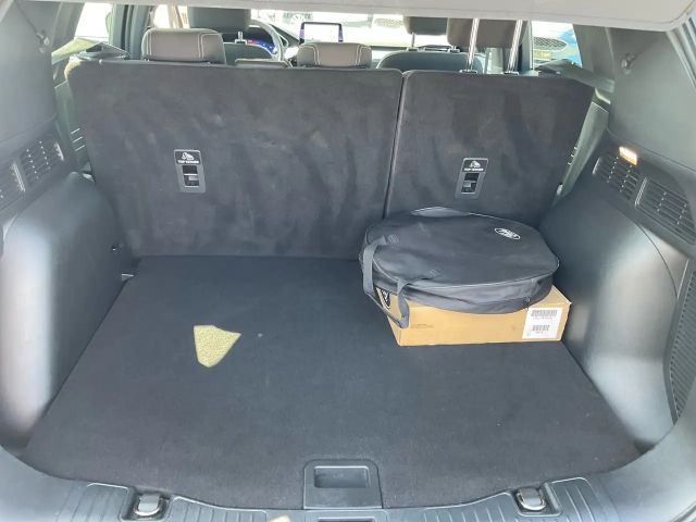 Ford Kuga Cool & Connect Plug in Hybrid