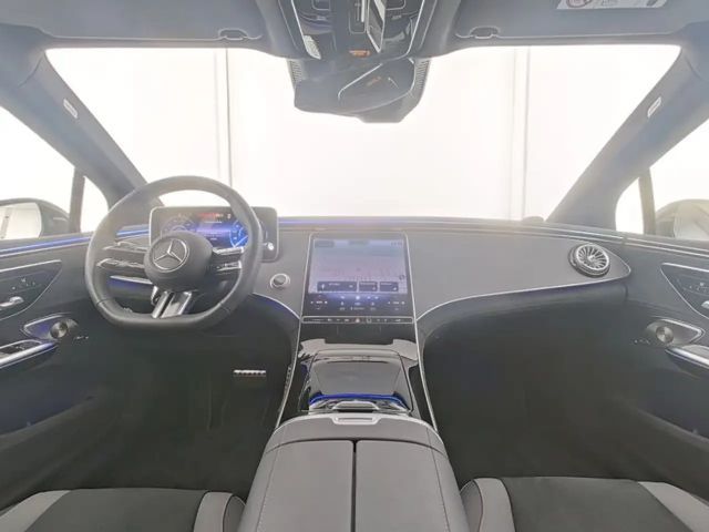 Mercedes-Benz EQE 300 AMG Line Sedan