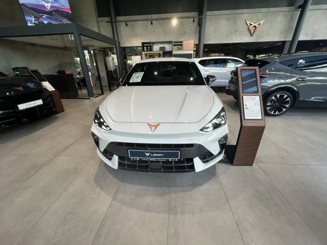Cupra Leon 1.5 eTSI /Ganzjahresreifen/ Einparkhilfe Klima