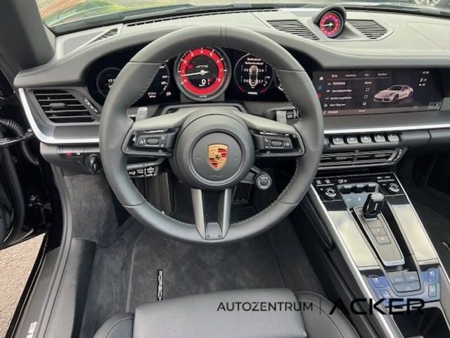 Porsche 992 Cabrio Carrera GTS