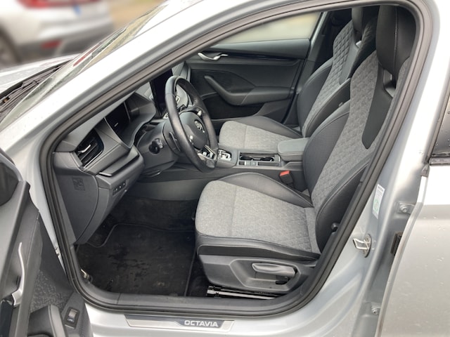 Skoda Octavia 2.0 TDI Combi Sportline