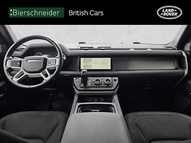 Land Rover Defender 110