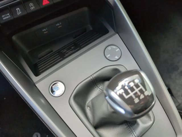 Audi A3 30 TDI Sedan