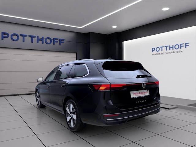 Volkswagen Passat 1.5 eTSI Business DSG Variant