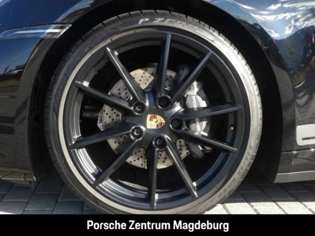 Porsche 992 Carrera Coupé Turbo