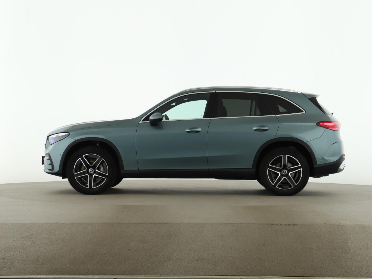 Mercedes-Benz GLC 300 4MATIC AMG Line GLC 300 d
