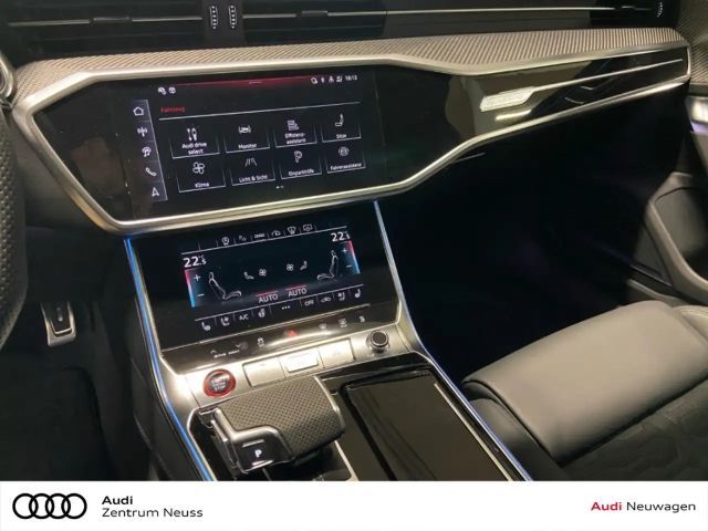 Audi RS6 Avant Performance Quattro