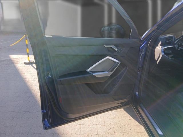 Audi Q3 35 TFSI S-Tronic