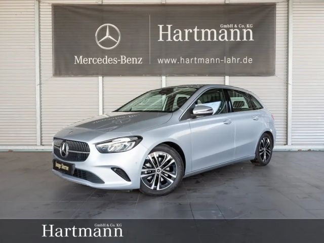 Mercedes-Benz B 180 B 180 Progressvie Advanced Digital Display LED