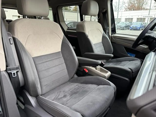 Volkswagen Multivan 2.0 TDI DSG Style T7