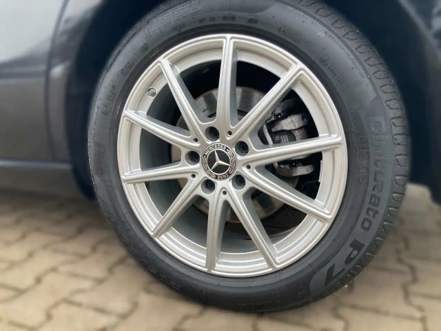 Mercedes-Benz CLA 200 CLA 200 d Shooting Brake