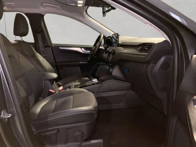Ford Kuga Plug in Hybrid Titanium X