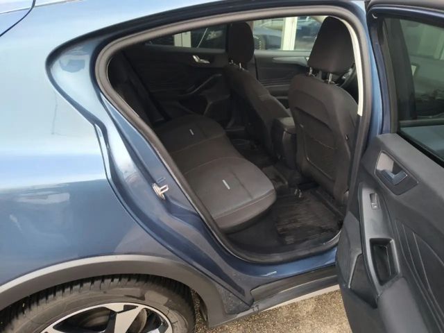 Ford Focus Active