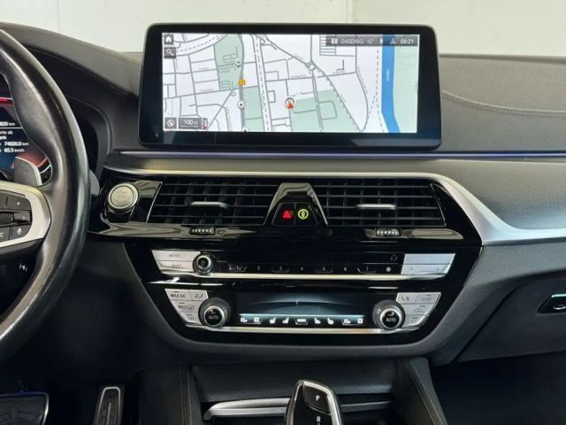 BMW 540 540d M-Sport Touring xDrive