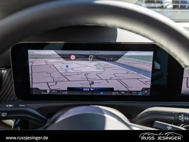 Mercedes-Benz A 200 Progressive