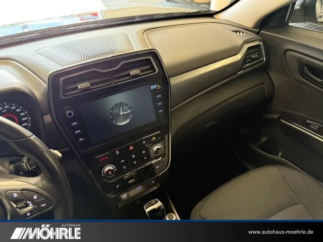 SsangYong Tivoli 2WD Quartz