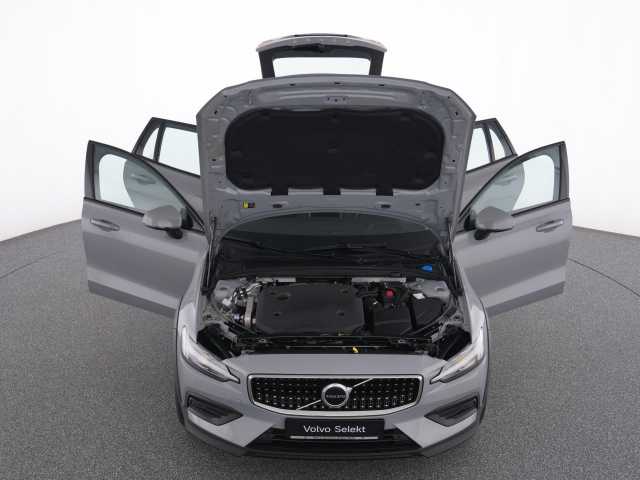 Volvo V60 Cross Country CC